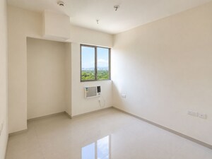 Room in 3 BHK Apartment at Lodha Upper Thane, Anjur – for Rent