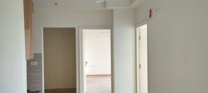 Room in 2 BHK Apartment at Gaur Yamuna City 16th Park View, Gaur Yamuna City – for Sale