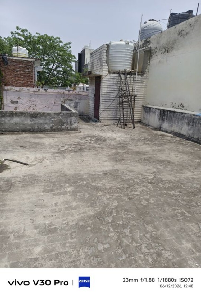 Exterior View, vasundhara enclave 2 Bedroom 1000 Sq.Ft. Apartment In Vasundhara Enclave Delhi 10464406