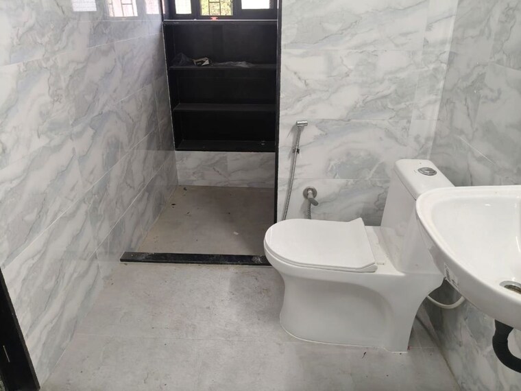 Bathroom, army-welfare-chs 3.5 Bedroom 1280 Sq.Ft. Apartment In Nerul Navi Mumbai 10464424