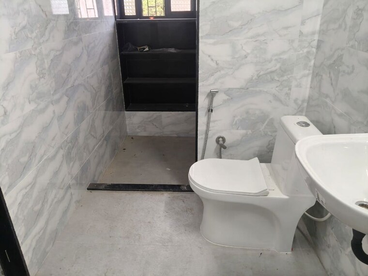 Bathroom, army-welfare-chs 3.5 Bedroom 1280 Sq.Ft. Apartment In Nerul Navi Mumbai 10464424