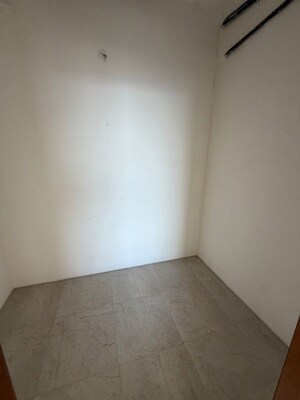 Room in 4 BHK Apartment at LnT Crescent Bay T6, Parel – for Sale