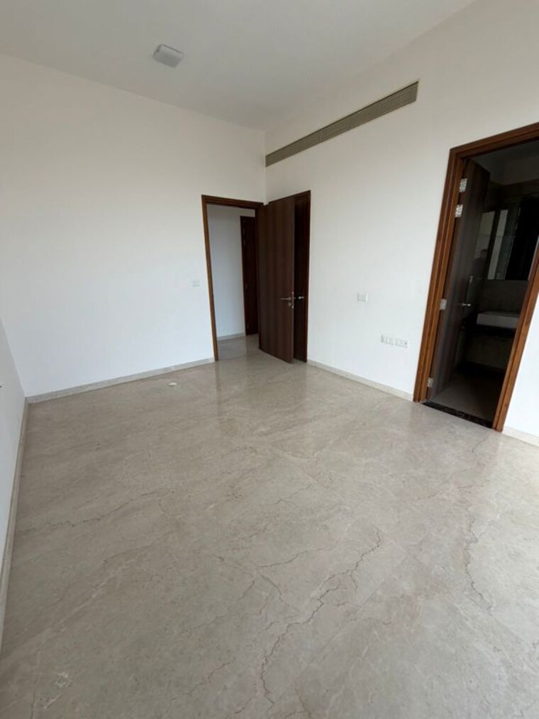 Room, lnt-crescent-bay-t6 4 Bedroom 2600 Sq.Ft. Apartment In Parel Mumbai 10464408