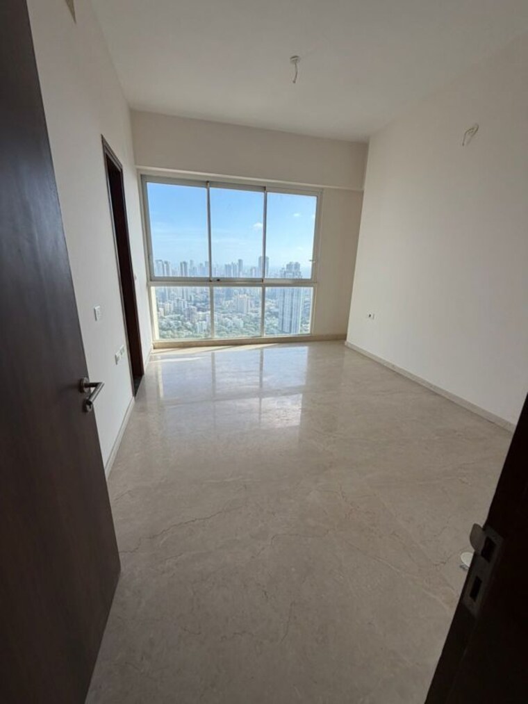 Room, lnt-crescent-bay-t6 4 Bedroom 2600 Sq.Ft. Apartment In Parel Mumbai 10464408