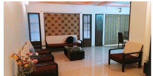 Living Room in 2.5 BHK Apartment at Kamgar Putala Vasahat – for Rent
