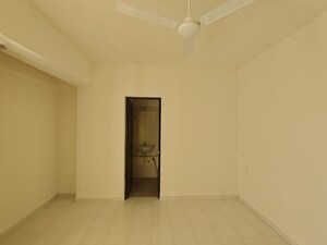 Room in 1 BHK Apartment at Puranik City Reserva, Ghodbunder Road – for Rent