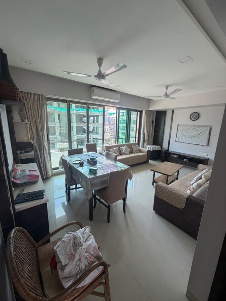 Living Room, hill-road-chs 2 Bedroom 800 Sq.Ft. Apartment In Bandra West Mumbai 10464413