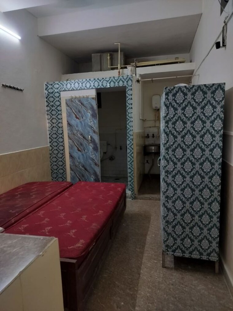 Kitchen, arun-vihar 1 RK 200 Sq.Ft. Apartment In Sector 29 Noida 10464451