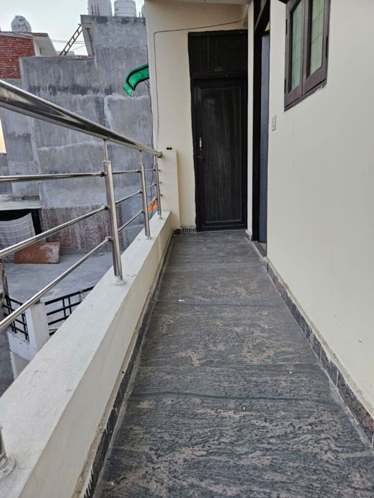 Balcony, saket 1 RK 200 Sq.Ft. Apartment In Saket Delhi 10464452