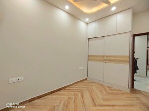 Room in 3 BHK Builder Floor at East Of Kailash – for Rent
