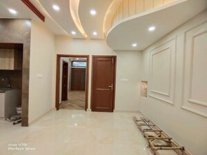 3 BHK Builder Floor For Rent in East Of Kailash