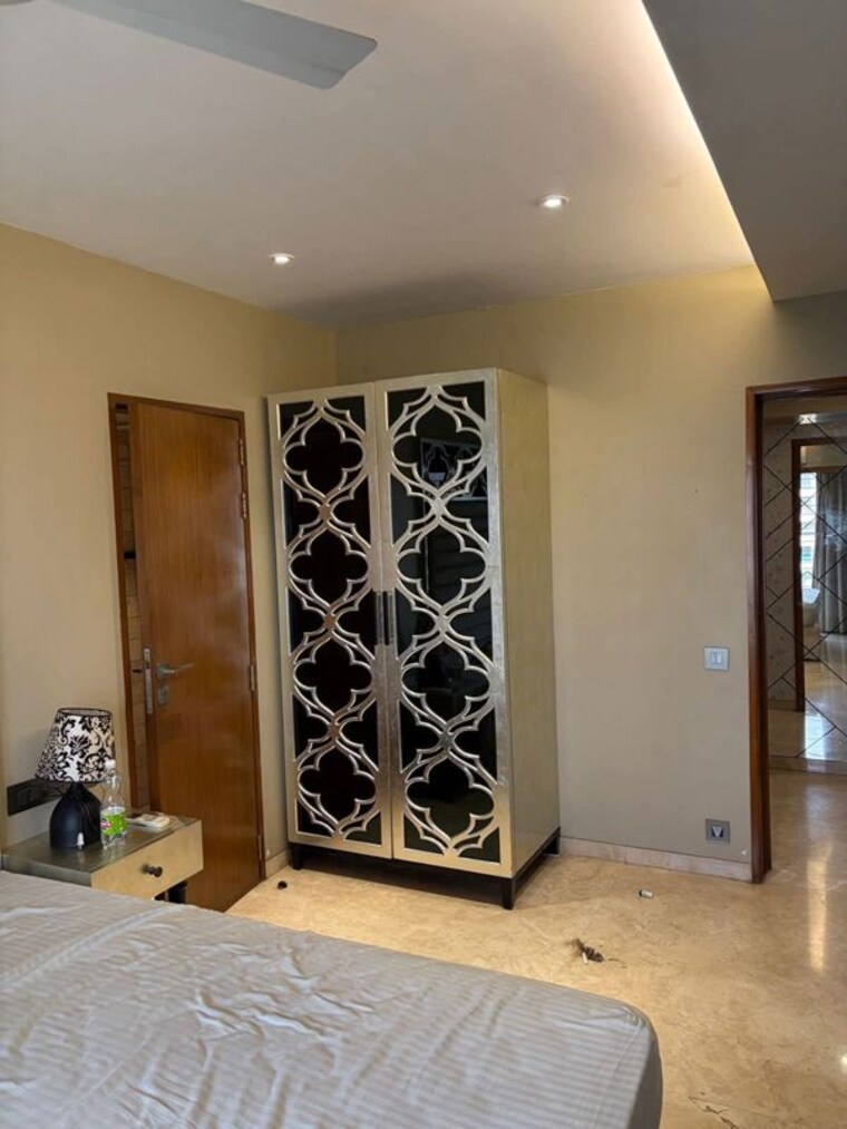 Master Bedroom, versova-sea-green-apartment 2 Bedroom 800 Sq.Ft. Apartment In Andheri West Mumbai 10464499