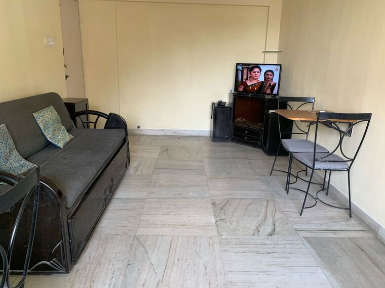 Living Room, lok-yamuna 1 Bedroom 500 Sq.Ft. Apartment In Andheri East Mumbai 10464536