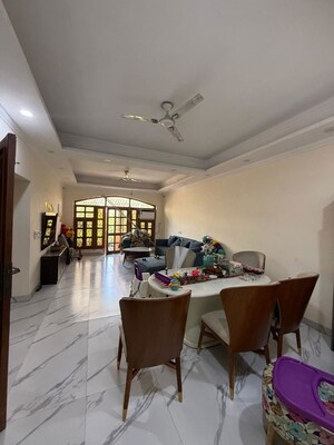 3 BHK Builder Floor For Rent in Kalkaji