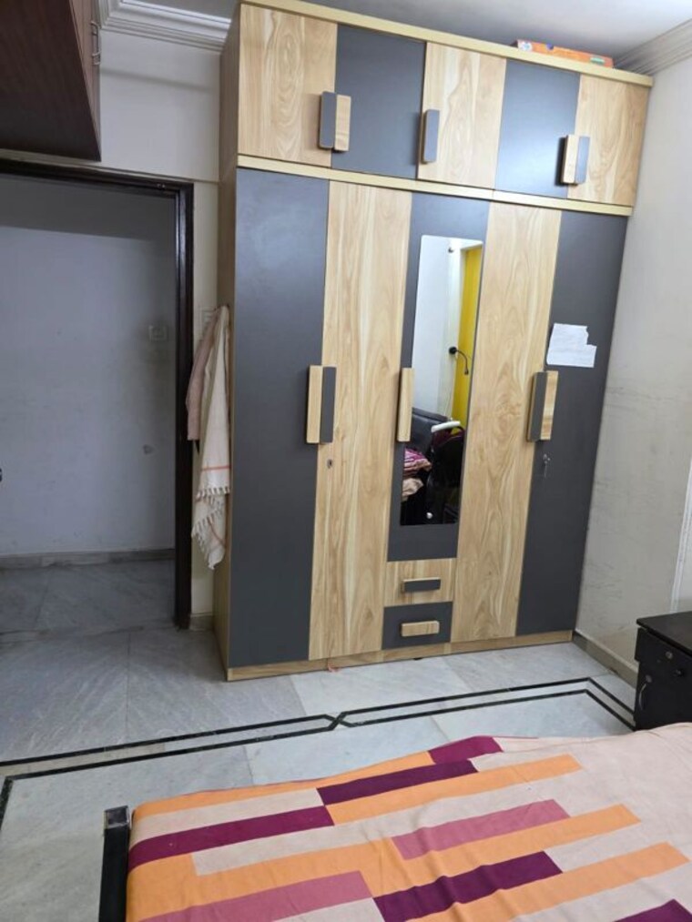 Balcony, ng-complex 2 Bedroom 700 Sq.Ft. Apartment In Andheri East Mumbai 10464553