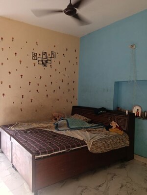 1 BHK Builder Floor For Rent in Sector 2