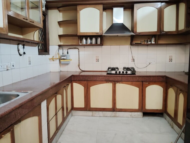 Kitchen, kalkaji 3 Bedroom 1800 Sq.Ft. Builder Floor In Kalkaji Delhi 10464578