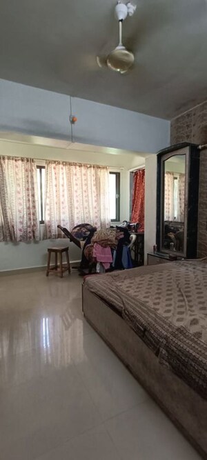 Bedroom in 2 BHK Apartment at Om CHS Santacruz, Santacruz East – for Rent