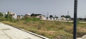 Plot For Sale in Manglia