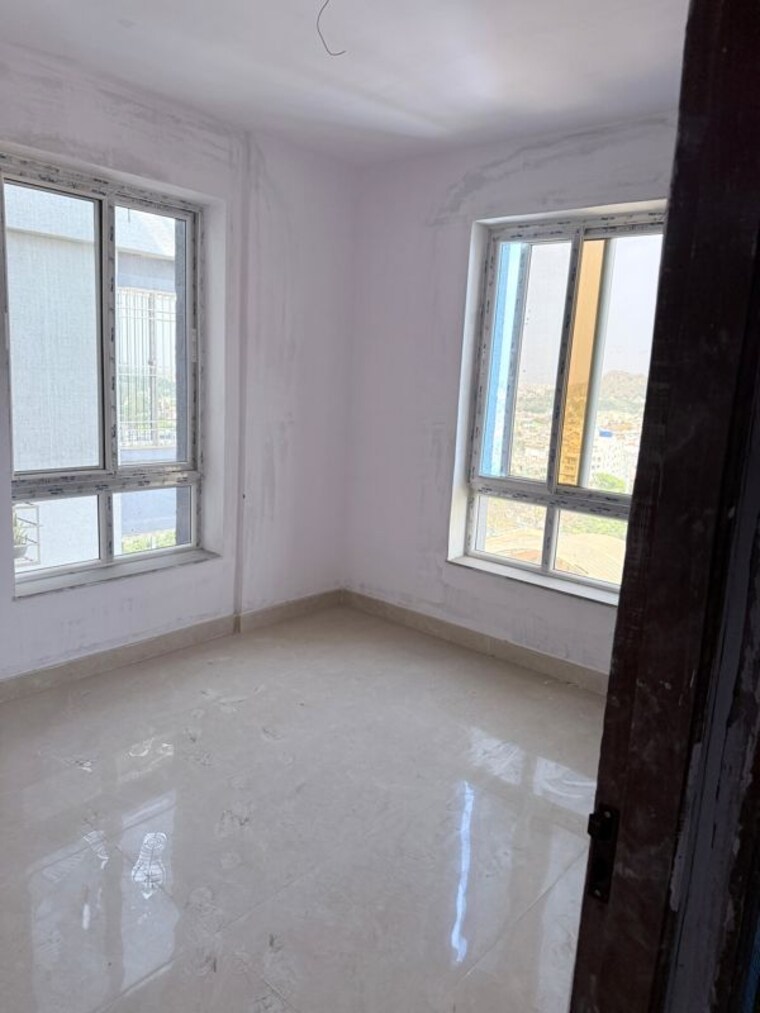 Room, lalpur Commercial Office Space 1400 Sq.Ft. In Lalpur Ranchi 10464602
