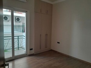Room in 2.5 BHK Builder Floor at Central Park Flower Valley, Sohna Sector 33 – for Sale