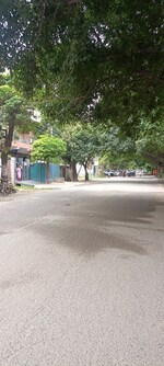 4 BHK + Pooja Room 200 Sq.Mt. Builder Floor in Govindpuram Residency