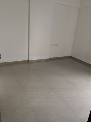 Room in 2 BHK Apartment at Pristine Viva, Mohammadwadi – for Rent