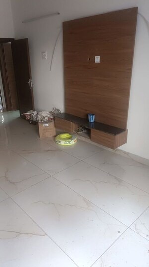 3 BHK Builder Floor For Rent in Sector 11
