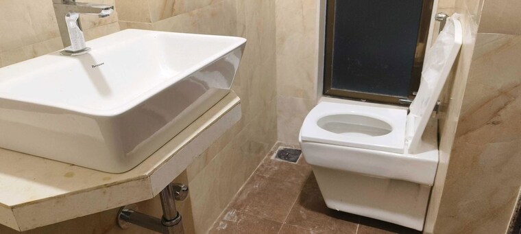 Bathroom, sanyam-ashok-odyssey-b-wing 2 Bedroom 810 Sq.Ft. Apartment In Ghatkopar West Mumbai 10464689