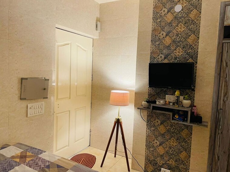 Room, pioneer-araya 1 RK 225 Sq.Ft. Apartment In Sector 62 Gurgaon 10387334