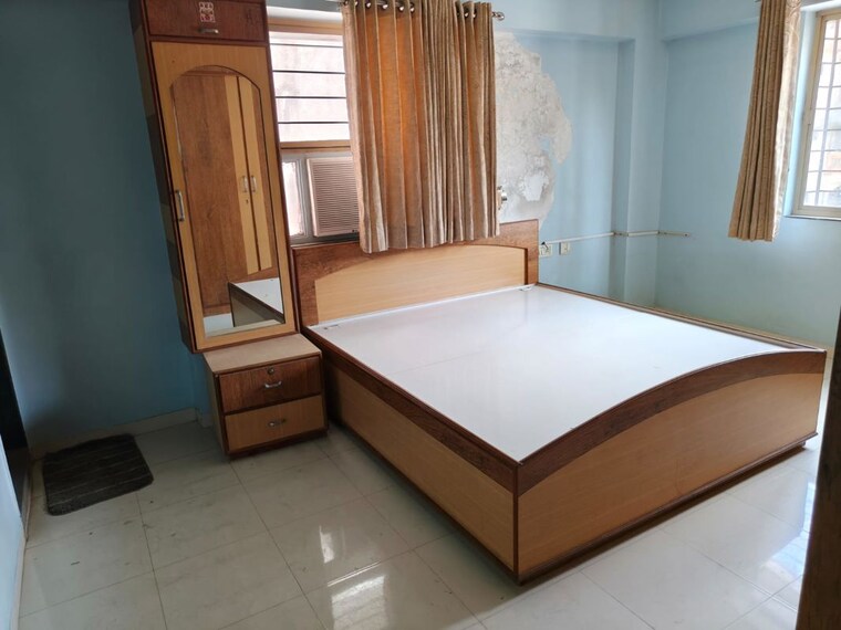 Bedroom, satellite 3 Bedroom 1950 Sq.Ft. Apartment In Satellite Ahmedabad 10464680