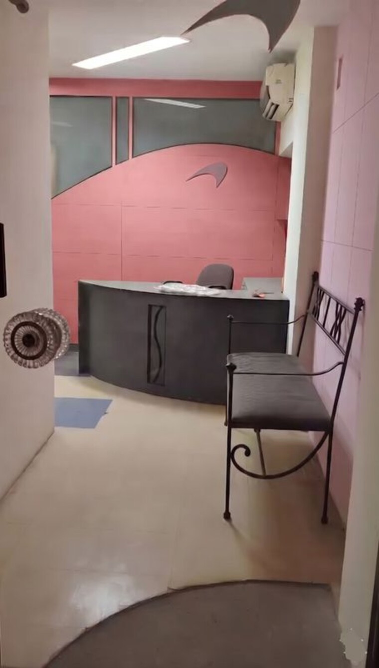 Master Bedroom, swastik-chambers Commercial Office Space 1100 Sq.Ft. In Chembur Mumbai 10464701