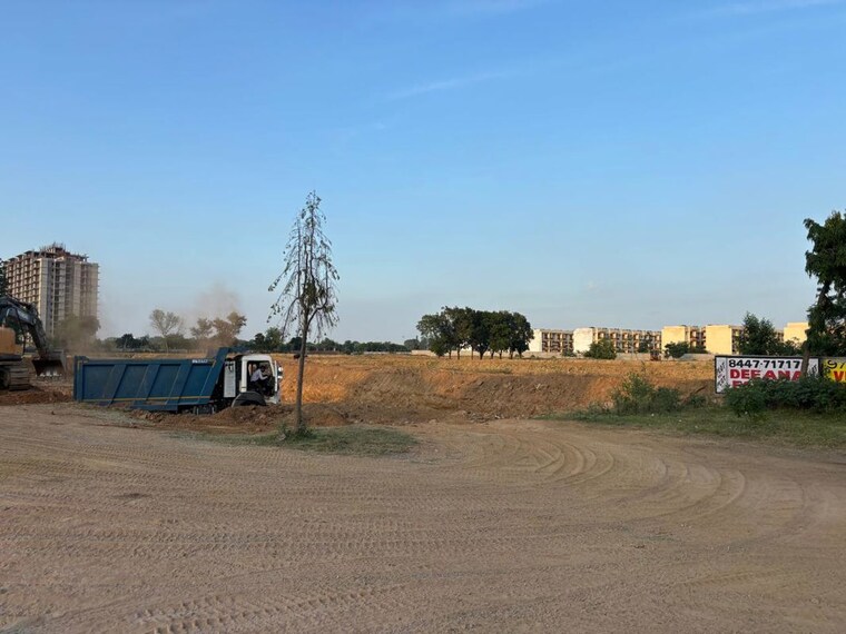 undefined, amolik-blossom-woods  119 Sq.Yd. Plot In Sector 97 Faridabad 10464720