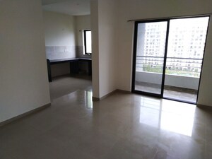 Room in 1 BHK Apartment at Vascon Citron Phase 1, Wagholi – for Sale