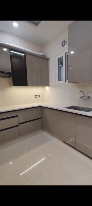 Kitchen in 3 BHK Builder Floor at Danda Dhoran – for Rent