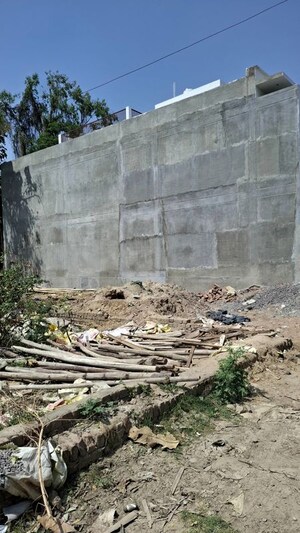   Plot at Gomti Nagar – for Sale