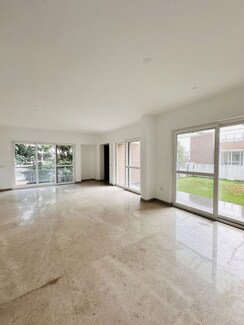 3.5 BHK + Study Room,Extra Room Apartment For Sale in Sterling Villa Grande