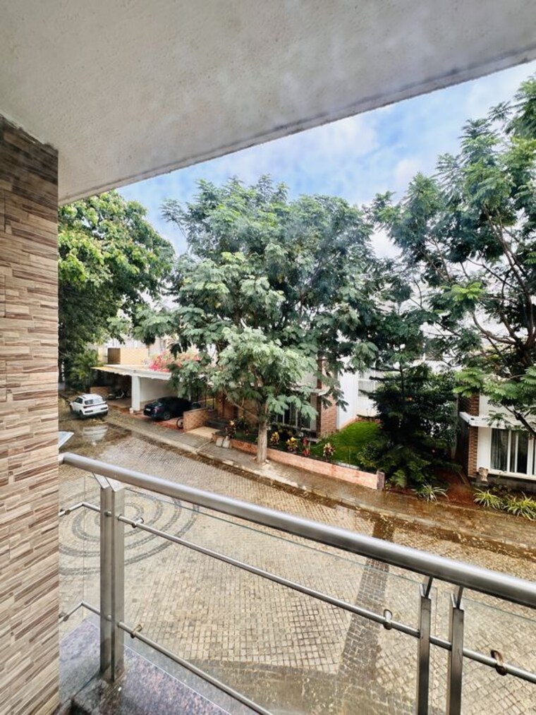 Balcony, sterling-villa-grande 3.5 Bedroom 3300 Sq.Ft. Apartment In Whitefield Bangalore 10464421