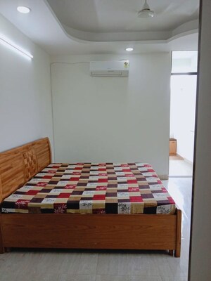 Bedroom in 1 BHK Independent House at Sector 53 – for Rent