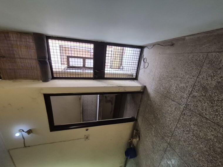 Kitchen, pandav nagar 2.5 Bedroom 650 Sq.Ft. Builder Floor In Pandav Nagar Delhi 10464814