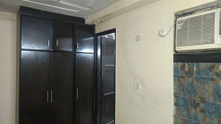 undefined, west patel nagar 2 Bedroom 1000 Sq.Ft. Builder Floor In West Patel Nagar Delhi 10464817