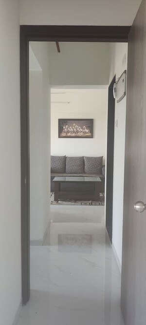 Bathroom in 1 BHK Apartment at Anant Metropolis Insignia Towers, Kasarvadavali – for Rent