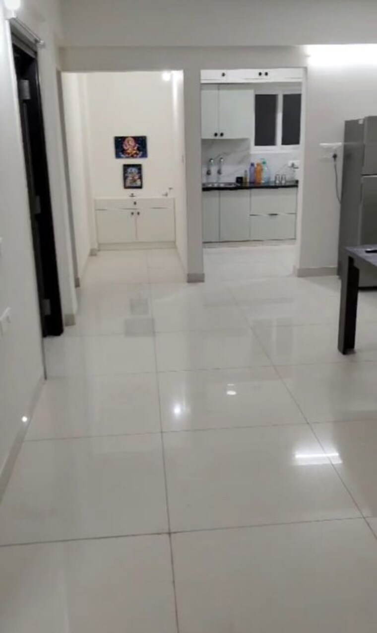 Room, vasavi-lake-city 3 Bedroom 1915 Sq.Ft. Apartment In Hafeezpet Hyderabad 10464831