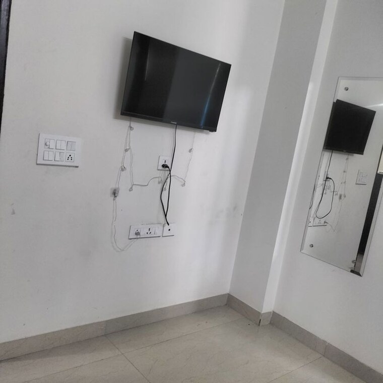 Room, sector 53 1 RK 495 Sq.Ft. Independent House In Sector 53 Gurgaon 10464845