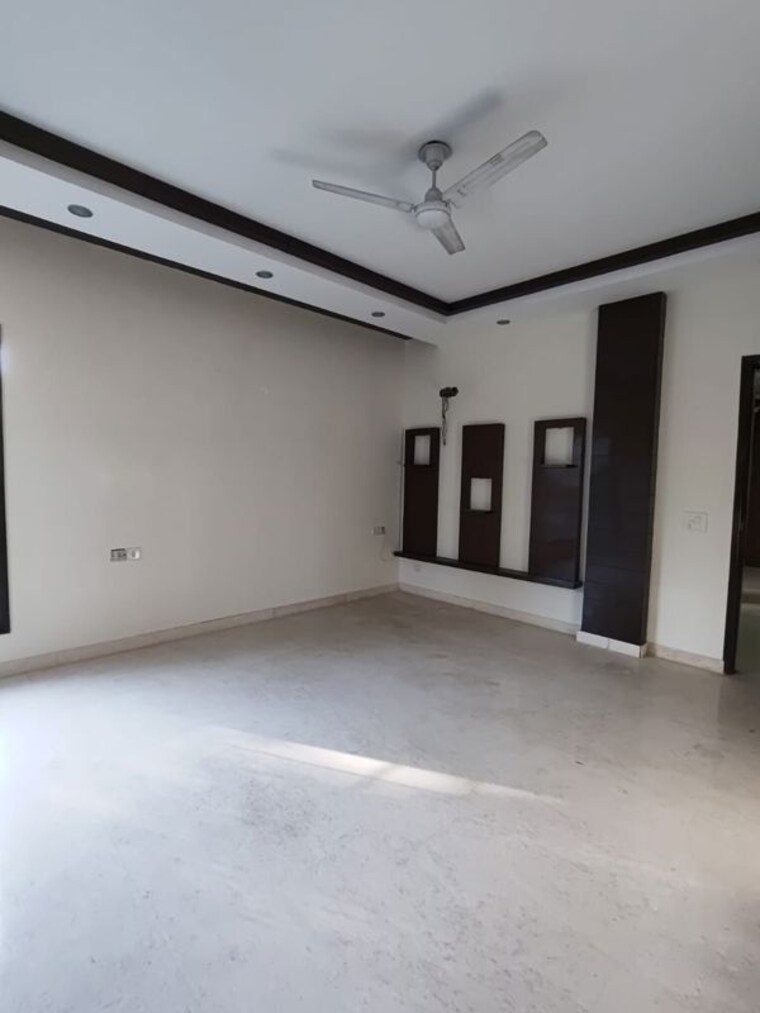 Room, nkv-golden-avenue 3 Bedroom 1500 Sq.Ft. Builder Floor In Sohna Sector 35 Gurgaon 10464869