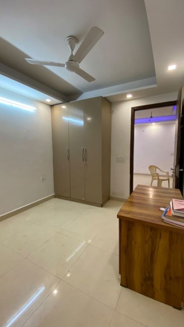 Room, saket 2 Bedroom 800 Sq.Ft. Builder Floor In Saket Delhi 10464874