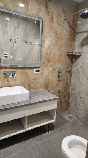 Furnished Amenities in 4 BHK Builder Floor at Sector 15 – for Rent