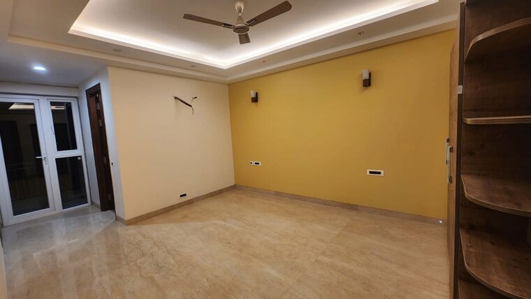 Room, sector 15 4 Bedroom 2500 Sq.Ft. Builder Floor In Sector 15 Gurgaon 10464904