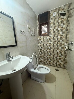 Bathroom in 3 BHK Apartment at Hope Apartments, Sector 15 – for Rent