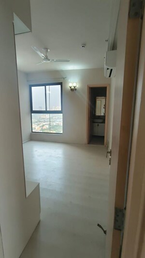 Room in 3 BHK Apartment at M3M Heights, Sector 65 – for Rent